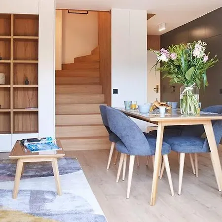 Magnifique Design Parking Chiberta *