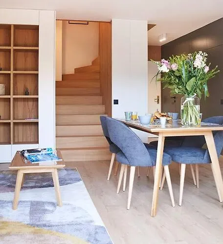 Magnifique Design Parking Chiberta *